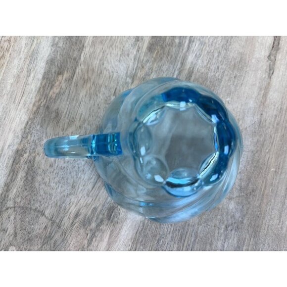 Hazel Atlas Glass Capri Blue Colonial Swirl Seashell Snack Plate & Cup Set - Picture 5 of 8